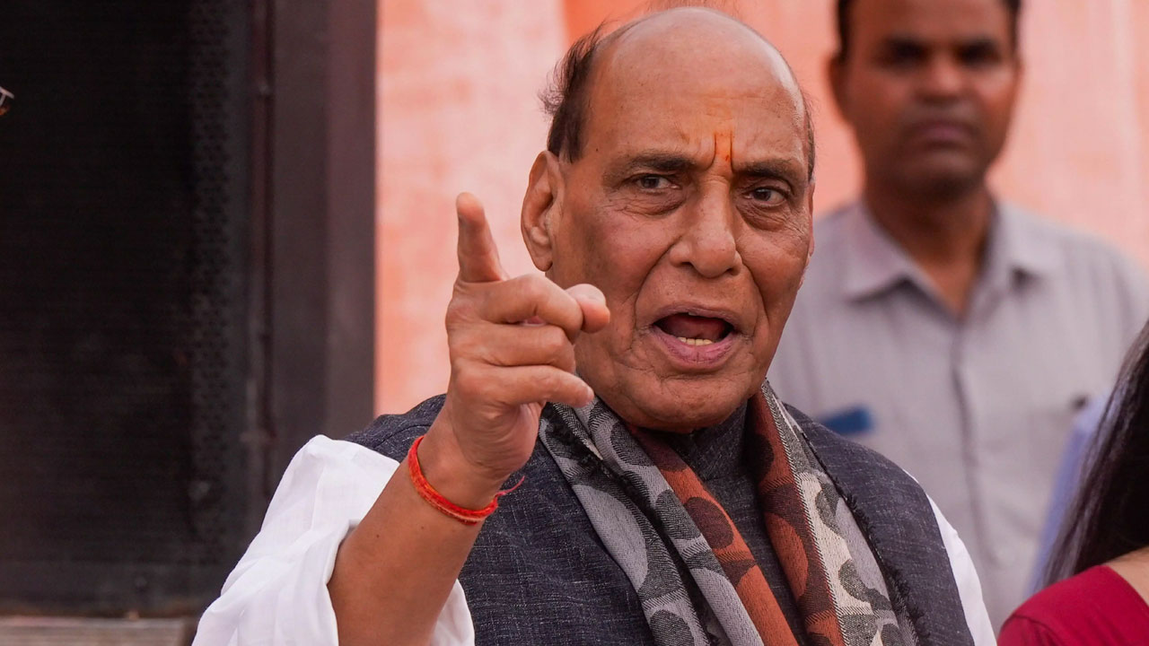 Rajnath Singh | ఉగ్ర దాడికి.. ప్రతిచర్య ఎలా ఉంటుందో చూపిస్తాం: రాజ్ నాథ్ సింగ్ Rajnath Singh | ఉగ్ర దాడికి.. ప్రతిచర్య ఎలా ఉంటుందో చూపిస్తాం: రాజ్ నాథ్ సింగ్