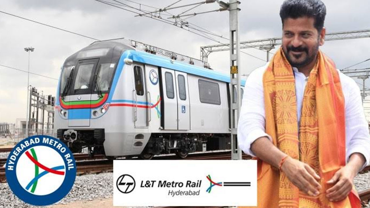 ఫ్యూచర్ సిటీ వరకు మెట్రో విస్తరణ: సీఎం రేవంత్ రెడ్డి ఫ్యూచర్ సిటీ వరకు మెట్రో విస్తరణ: సీఎం రేవంత్ రెడ్డి