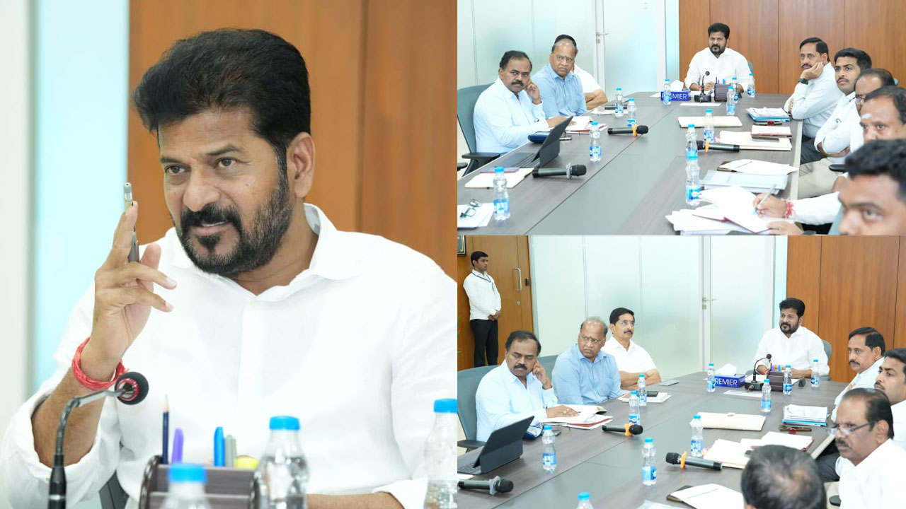 Telangana: ‘మూసీ’ ప్రాజెక్టుల పనులు వేగవంతం చేయాలి: సీఎం రేవంత్ రెడ్డి Telangana: ‘మూసీ’ ప్రాజెక్టుల పనులు వేగవంతం చేయాలి: సీఎం రేవంత్ రెడ్డి