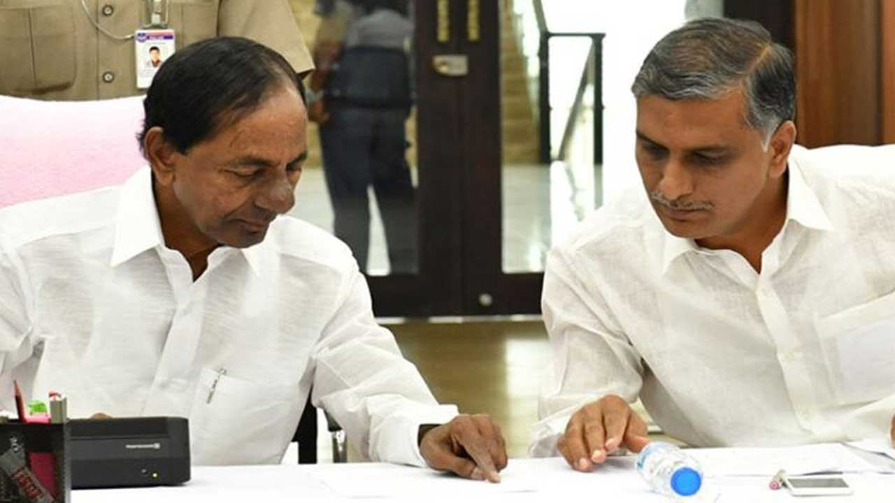 KCR, Harish Rao Meet: మరోసారి కేసీఆర్, హరీష్ రావుల భేటీ ! KCR, Harish Rao Meet: మరోసారి కేసీఆర్, హరీష్ రావుల భేటీ !
