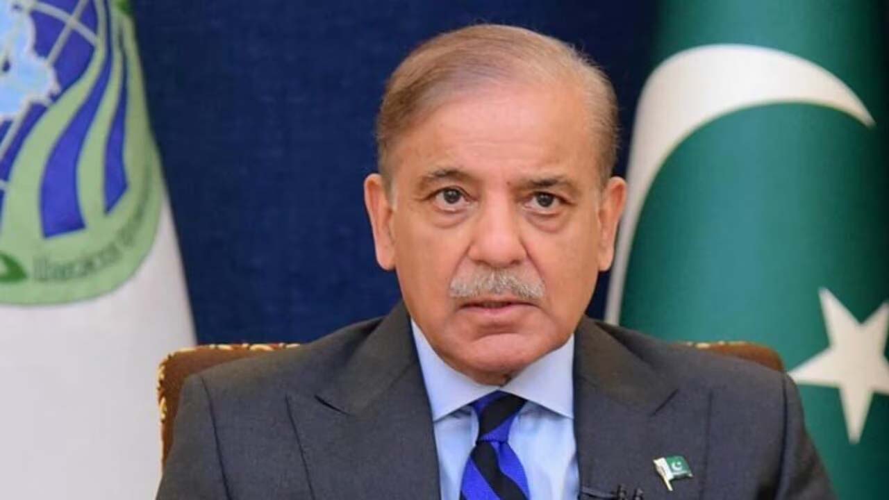 Shahbaz Sharif: పాకిస్థాన్ ప్రధానికి మనదేశంలోని ఆ గ్రామంతో ప్రత్యేక అనుబంధం Shahbaz Sharif: పాకిస్థాన్ ప్రధానికి మనదేశంలోని ఆ గ్రామంతో ప్రత్యేక అనుబంధం