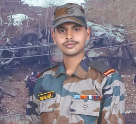 Indo Pak War: పాక్ కాల్పుల్లో.. మరో జవాన్ వీరమరణం Indo Pak War: పాక్ కాల్పుల్లో.. మరో జవాన్ వీరమరణం