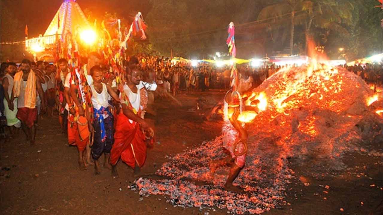 Goa | గోవా జాతరలో ఘోరం.. తొక్కిసలాట జరిగి ఏడుగురు మృతి Goa | గోవా జాతరలో ఘోరం.. తొక్కిసలాట జరిగి ఏడుగురు మృతి