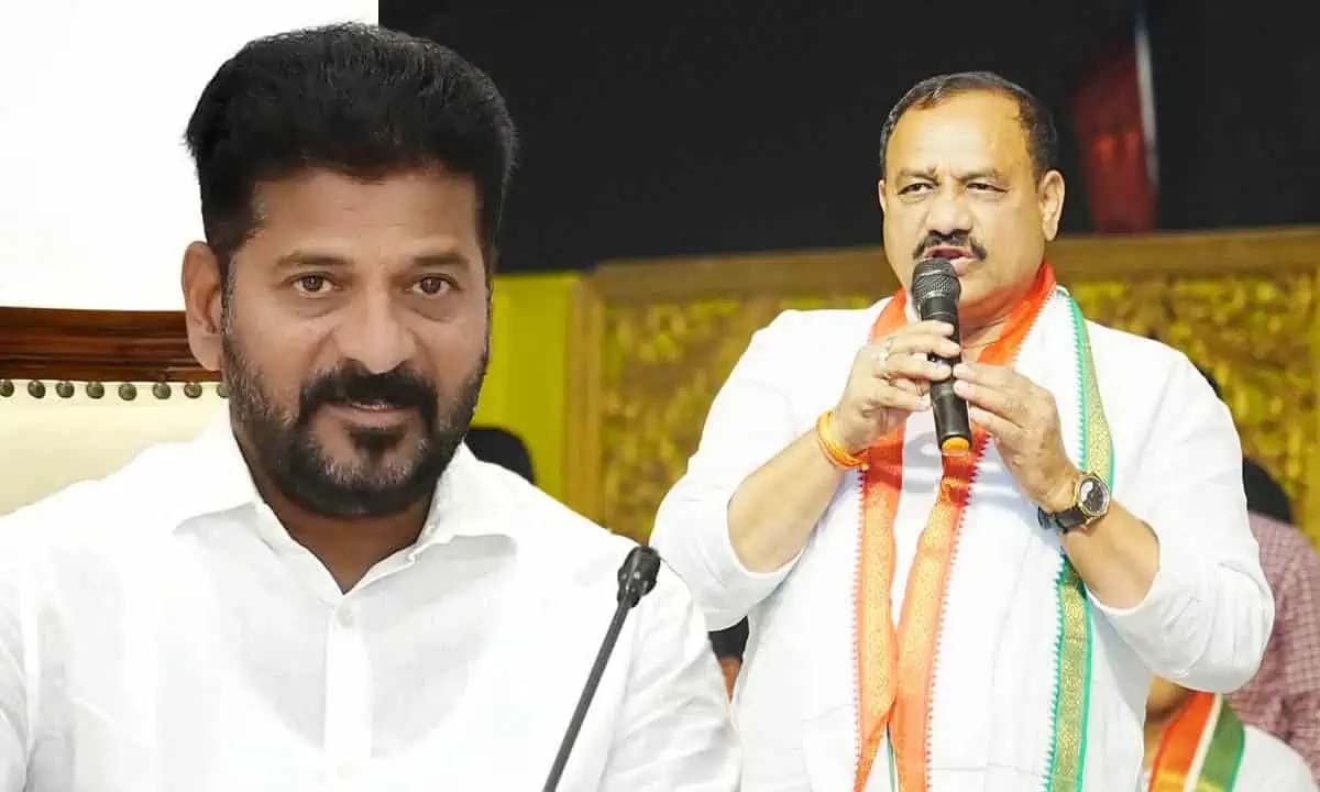 Revanth Reddy : ఎటూ తేలని పదవులు.. ఢిల్లీ నుంచి రేవంత్ రెడ్డి తిరుగు ప్రయాణం Revanth Reddy : ఎటూ తేలని పదవులు.. ఢిల్లీ నుంచి రేవంత్ రెడ్డి తిరుగు ప్రయాణం