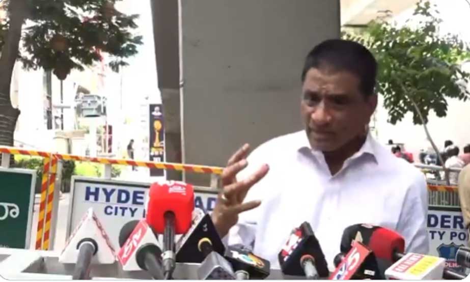 Gone Prakash Rao: దేశ చరిత్రలోనే అతిపెద్ద ఫోన్ ట్యాపింగ్ ఇదే! : గోనే ప్రకాశ్ రావు Gone Prakash Rao: దేశ చరిత్రలోనే అతిపెద్ద ఫోన్ ట్యాపింగ్ ఇదే! : గోనే ప్రకాశ్ రావు