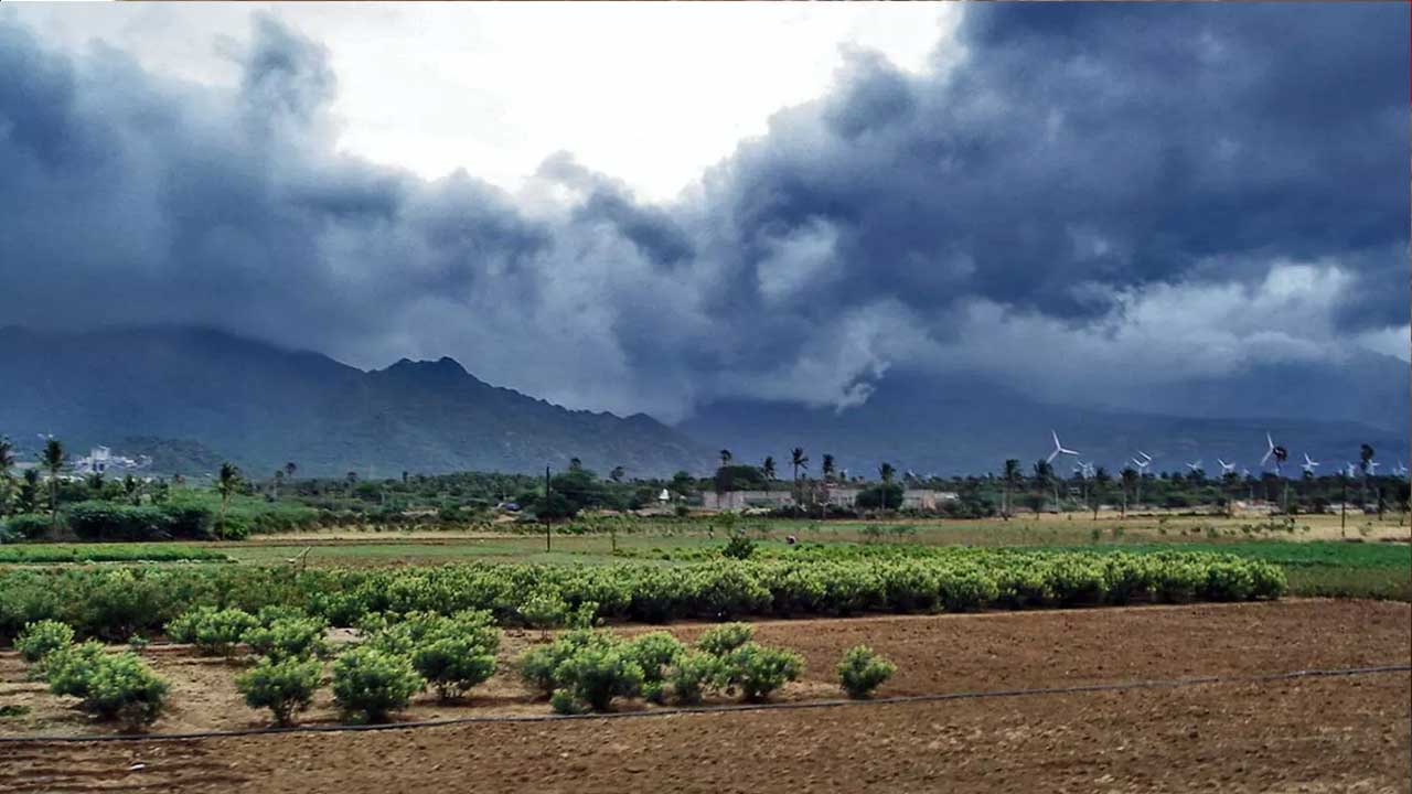 Monsoon: బ్రేక్ తీసుకున్న రుతు పవనాలు! Monsoon: బ్రేక్ తీసుకున్న రుతు పవనాలు!