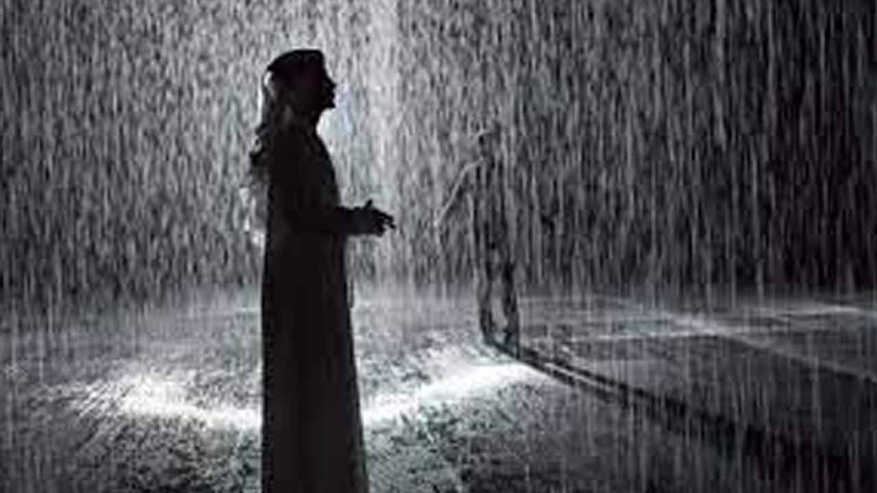 Rain Dreams | కలలో వర్షం కనిపిస్తే.. ఆ కోరిక తప్పకుండా నెరవేరుతుందట..! Rain Dreams | కలలో వర్షం కనిపిస్తే.. ఆ కోరిక తప్పకుండా నెరవేరుతుందట..!