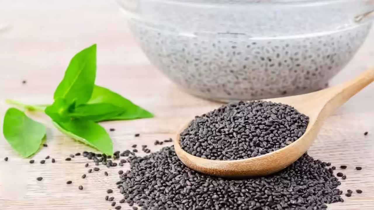 Beauty Tips | సబ్జా గింజలతో అందం..! అదేలాగో తెలుసా..? Beauty Tips | సబ్జా గింజలతో అందం..! అదేలాగో తెలుసా..?