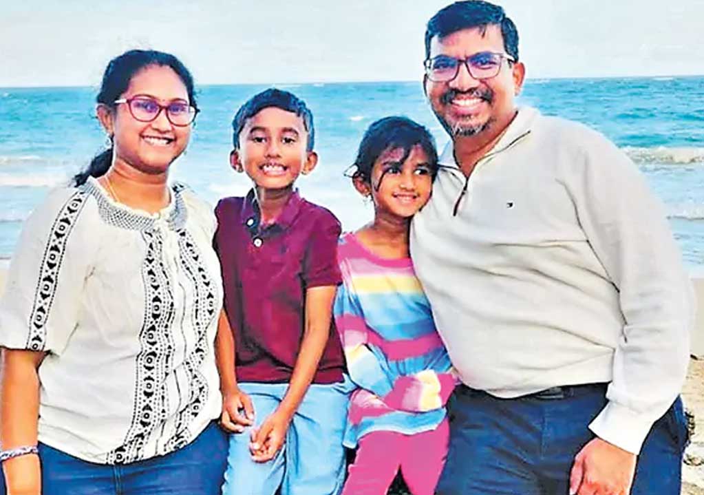 Accident In America| అమెరికాలో హైదరాబాద్ కుటుంబం సజీవ దహనం Accident In America| అమెరికాలో హైదరాబాద్ కుటుంబం సజీవ దహనం