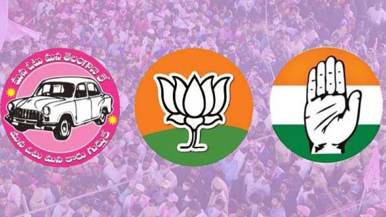 రాజకీయ చదరంగంలో బీసీ పావులు ప్రధాన పార్టీల చిత్తశుద్ధి పై అనుమానం! 42 శాతం రిజర్వేషన్లకు అడ్డంకెవరూ? రాజకీయ చదరంగంలో బీసీ పావులు ప్రధాన పార్టీల చిత్తశుద్ధి పై అనుమానం! 42 శాతం రిజర్వేషన్లకు అడ్డంకెవరూ?