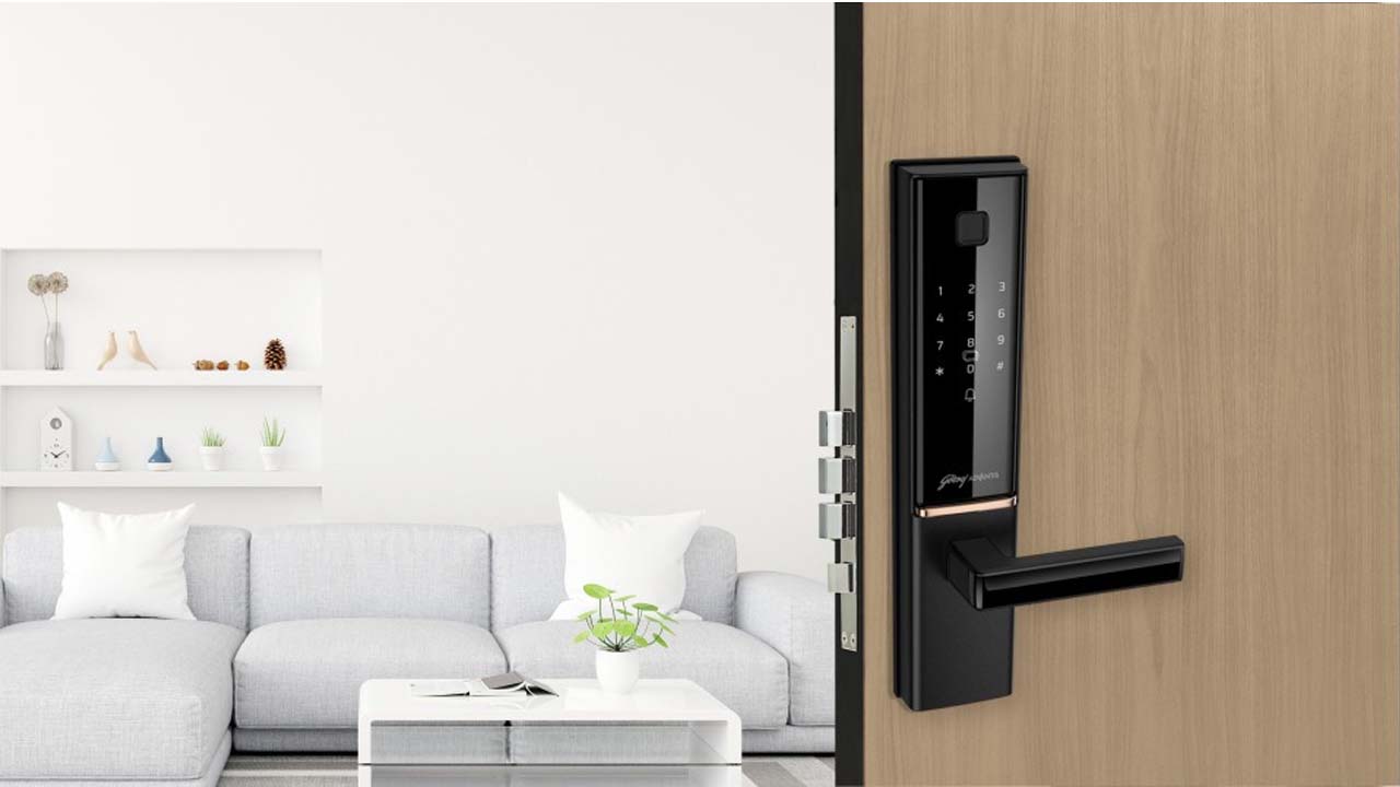 Smart Lock| స్మార్ట్ డోర్ లాక్ను ఆవిష్కరించిన గోద్రేజ్ Smart Lock| స్మార్ట్ డోర్ లాక్ను ఆవిష్కరించిన గోద్రేజ్