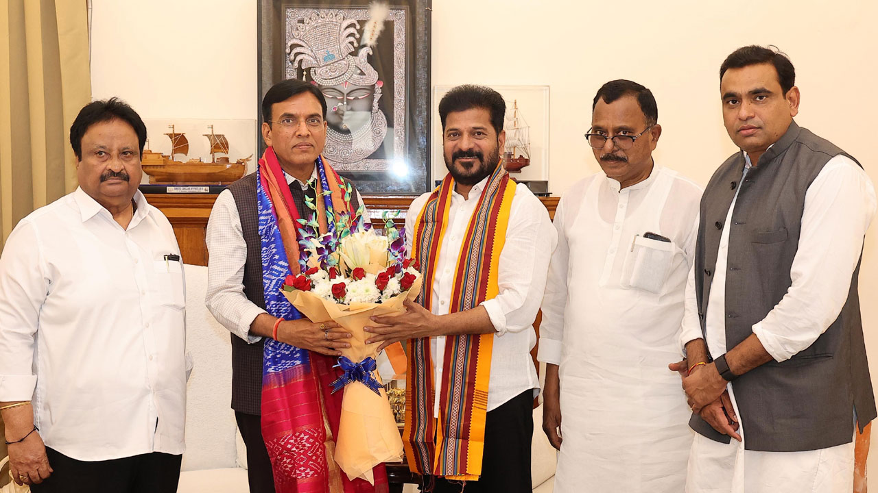 CM Revanth Reddy | ఖేలో ఇండియా గేమ్స్ తెలంగాణలో నిర్వహించండి CM Revanth Reddy | ఖేలో ఇండియా గేమ్స్ తెలంగాణలో నిర్వహించండి