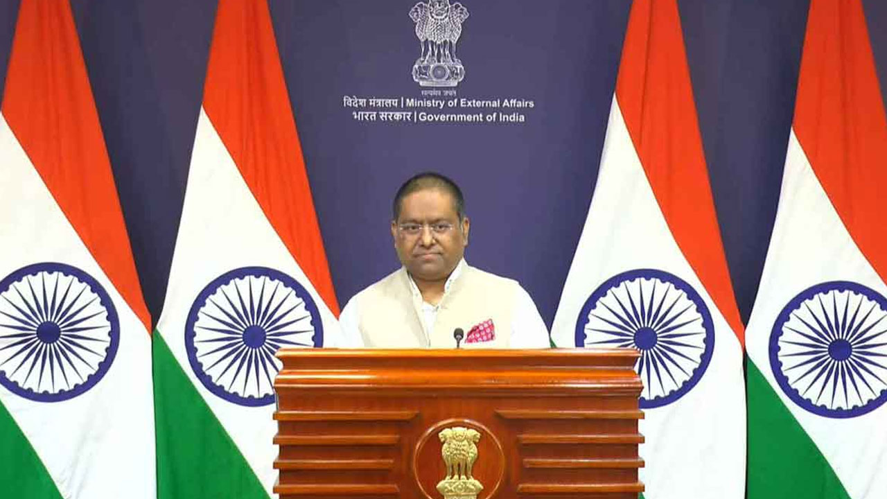 India warn Pakistan | దుస్సాహసానికి తెగిస్తే బాధాకర పర్యవసానాలే! : పాకిస్తాన్కు భారత్ సీరియస్ వార్నింగ్ India warn Pakistan | దుస్సాహసానికి తెగిస్తే బాధాకర పర్యవసానాలే! : పాకిస్తాన్కు భారత్ సీరియస్ వార్నింగ్