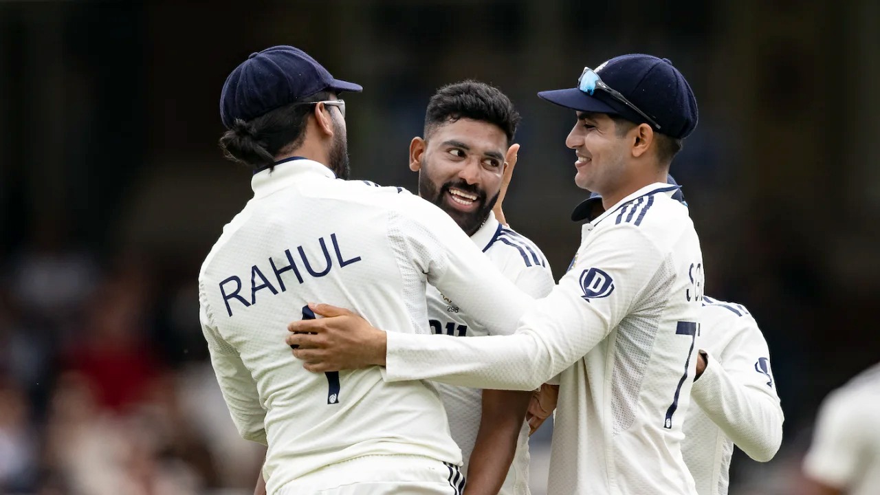 విజయానికి కావాల్సింది – భారత్కు 4 వికెట్లు, ఇంగ్లండ్కు 35 పరుగులు విజయానికి కావాల్సింది – భారత్కు 4 వికెట్లు, ఇంగ్లండ్కు 35 పరుగులు