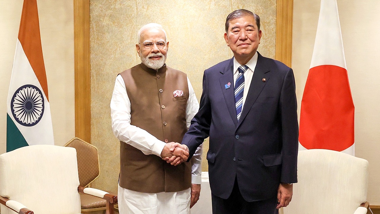 Modi–Ishiba Summit | భారత్–జపాన్ వ్యూహాత్మక భాగస్వామ్యం: ₹10 ట్రిలియన్ పెట్టుబడుల అంగీకారం Modi–Ishiba Summit | భారత్–జపాన్ వ్యూహాత్మక భాగస్వామ్యం: ₹10 ట్రిలియన్ పెట్టుబడుల అంగీకారం