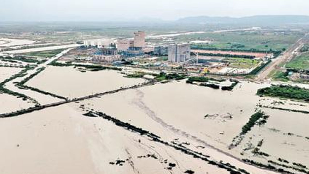 Amaravati Construction Delay | అమరావతిపై ‘నీళ్ల’ నీడలు! మూడేళ్లలో పూర్తయ్యేనా? Amaravati Construction Delay | అమరావతిపై ‘నీళ్ల’ నీడలు! మూడేళ్లలో పూర్తయ్యేనా?