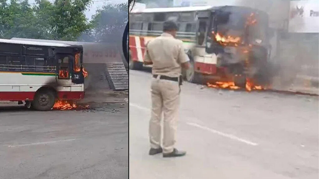 TSRTC bus catches fire at Mehdipatnam