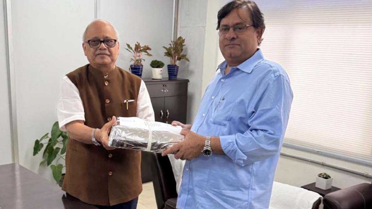 ప్రతి పేజీలో ఘోష్ చెరగని ముద్ర- కాళేశ్వరం నివేదికలో ఇదో హైలెట్ ప్రతి పేజీలో ఘోష్ చెరగని ముద్ర- కాళేశ్వరం నివేదికలో ఇదో హైలెట్