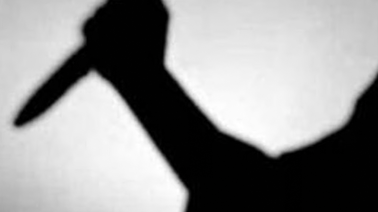 Kukatpally Murder Case | క్రికెట్ బ్యాట్ చోరీకి వెళ్లి…బాలికను హత్య చేశాడు : సీపీ అవినాష్ మొహంతి Kukatpally Murder Case | క్రికెట్ బ్యాట్ చోరీకి వెళ్లి…బాలికను హత్య చేశాడు : సీపీ అవినాష్ మొహంతి
