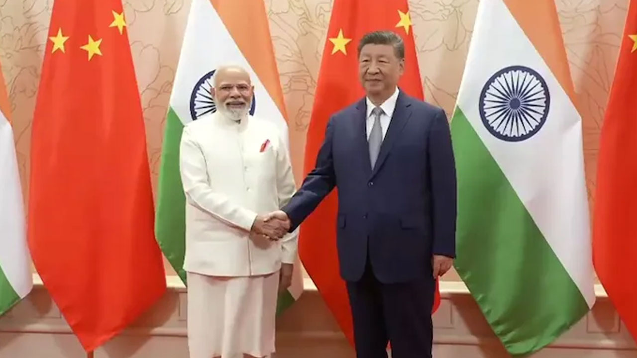 Narendra modi – Xi Jinping | పరస్పర విశ్వాసం, గౌరవాల ఆధారంగా భారత్, చైనా సంబంధాలు : చైనాలో మోదీ Narendra modi – Xi Jinping | పరస్పర విశ్వాసం, గౌరవాల ఆధారంగా భారత్, చైనా సంబంధాలు : చైనాలో మోదీ