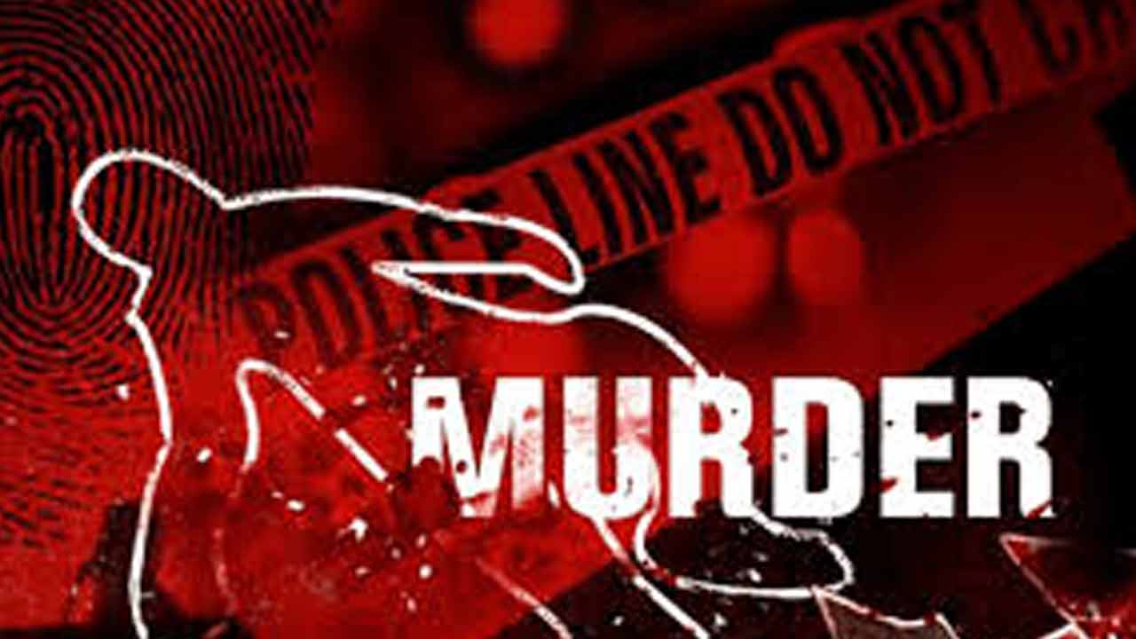 Murder | అత్తపై అల్లుడు లైంగికదాడి.. గొంతు నులిమి హత్య Murder | అత్తపై అల్లుడు లైంగికదాడి.. గొంతు నులిమి హత్య