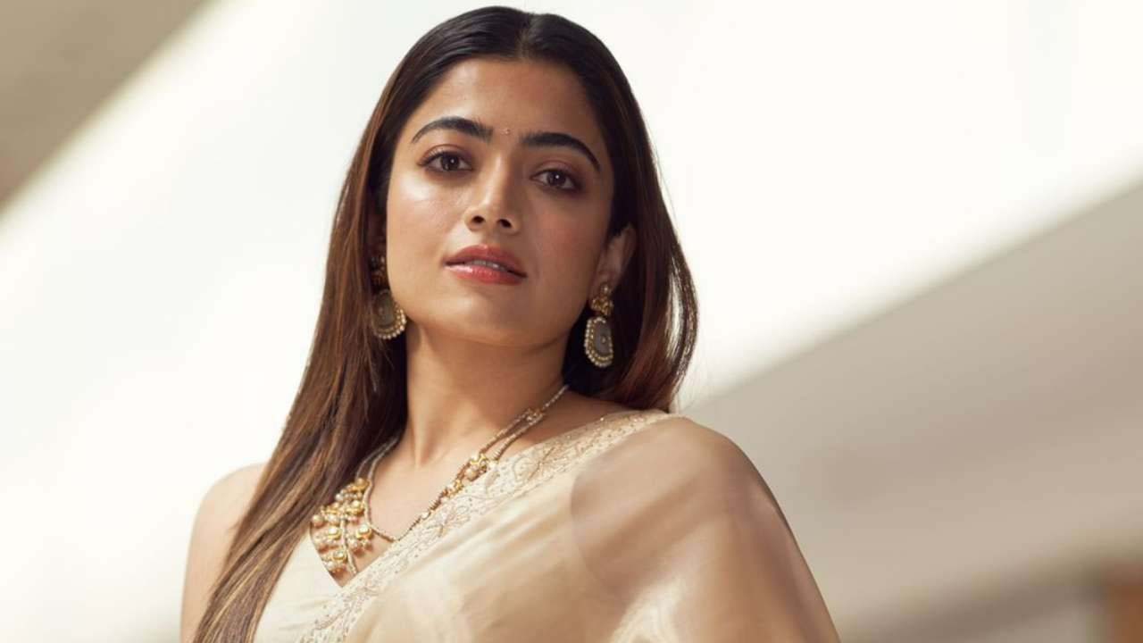 జెట్ స్పీడ్ లో రష్మిక మందనా.. 8 సినిమాలతో బిజీ! జెట్ స్పీడ్ లో రష్మిక మందనా.. 8 సినిమాలతో బిజీ!