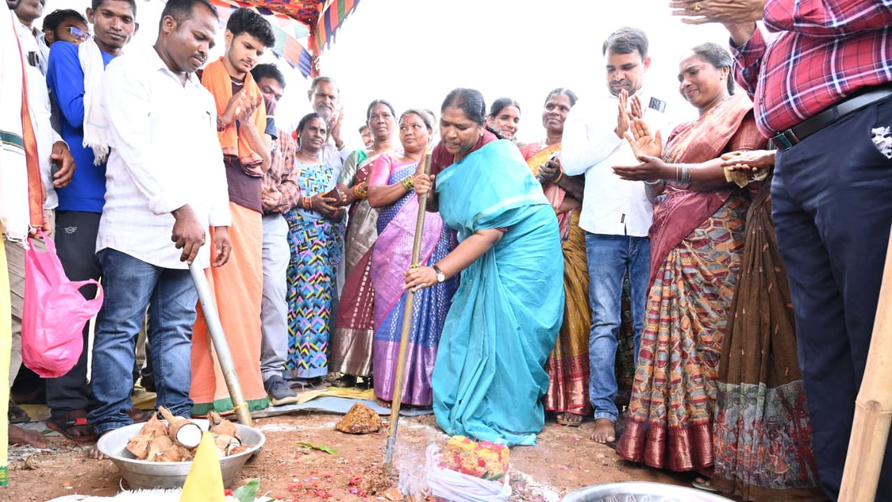 Work Fair 25 | తెలంగాణలో పనుల జాతర!.. రూ.2198.83 కోట్లతో శంకుస్థాపనలు, ప్రారంభాలు Work Fair 25 | తెలంగాణలో పనుల జాతర!.. రూ.2198.83 కోట్లతో శంకుస్థాపనలు, ప్రారంభాలు
