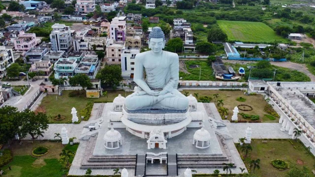 Amaravathi | తప్పు దిద్దుకున్న వైసీపీ.. రాజధాని పంచాయితీ ముగిసినట్టేనా? Amaravathi | తప్పు దిద్దుకున్న వైసీపీ.. రాజధాని పంచాయితీ ముగిసినట్టేనా?