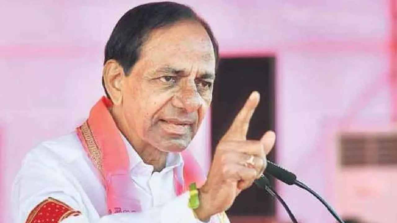 BRS Party | రాజకీయ పద్మవ్యూహంలో బీఆర్ఎస్!.. నలుదిక్కుల దాడికి గురవుతున్న కేసీఆర్ BRS Party | రాజకీయ పద్మవ్యూహంలో బీఆర్ఎస్!.. నలుదిక్కుల దాడికి గురవుతున్న కేసీఆర్