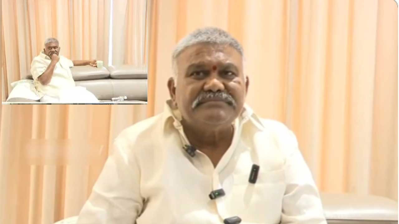 Kethireddy Pedda Reddy : ఎట్టకేలకు సొంతింటికి చేరుకున్న కేతిరెడ్డి పెద్దారెడ్డి Kethireddy Pedda Reddy : ఎట్టకేలకు సొంతింటికి చేరుకున్న కేతిరెడ్డి పెద్దారెడ్డి