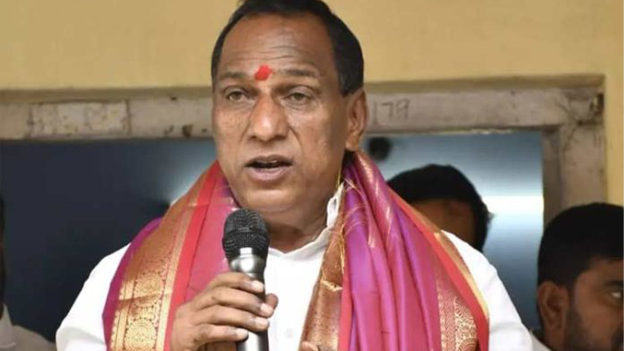 Malla Reddy : కవిత సస్పెన్షన్ సరైనదే Malla Reddy : కవిత సస్పెన్షన్ సరైనదే