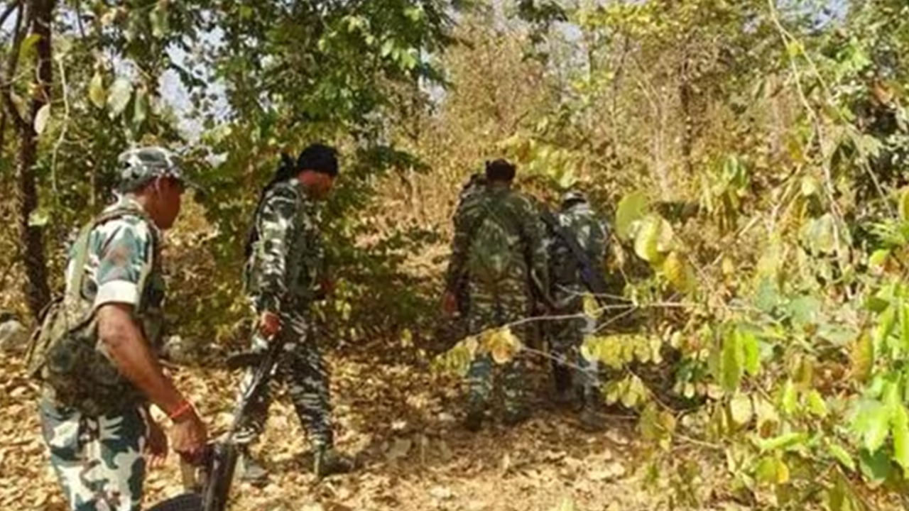 Maoists Encounter : చత్తీస్ గఢ్ లో మరో ఎన్ కౌంటర్..ఆరుగురు మావోయిస్టుల మృతి Maoists Encounter : చత్తీస్ గఢ్ లో మరో ఎన్ కౌంటర్..ఆరుగురు మావోయిస్టుల మృతి