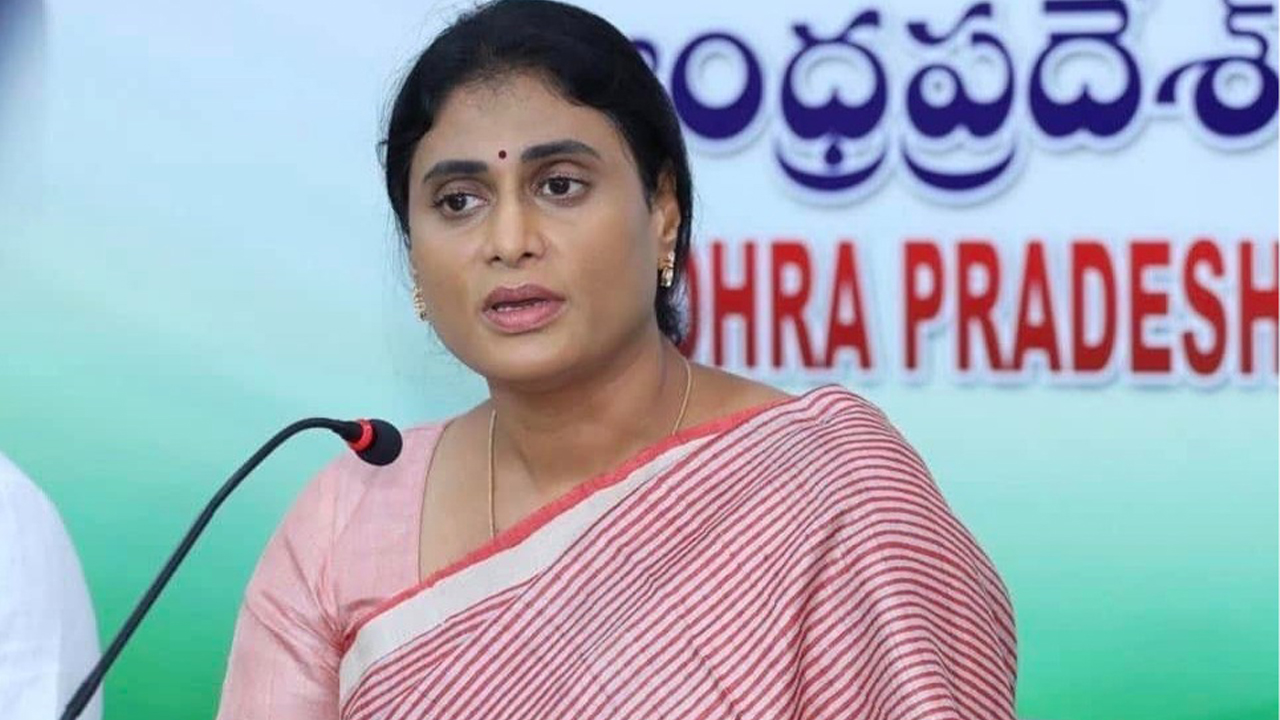 YS Sharmila : తెలుగు జాతికి నేడు చీకటి రోజు YS Sharmila : తెలుగు జాతికి నేడు చీకటి రోజు