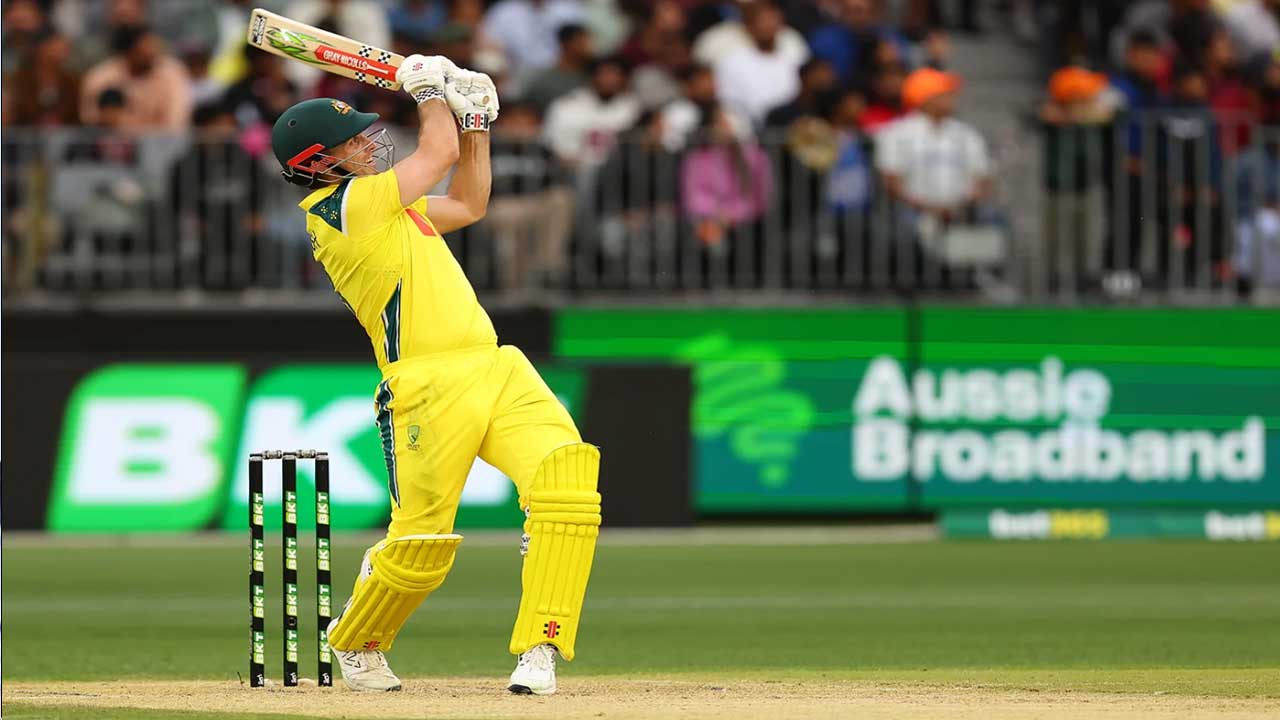 India vs Australia| భారత్ తో తొలి వన్డేలో ఆస్ట్రేలియాదే విజయం India vs Australia| భారత్ తో తొలి వన్డేలో ఆస్ట్రేలియాదే విజయం