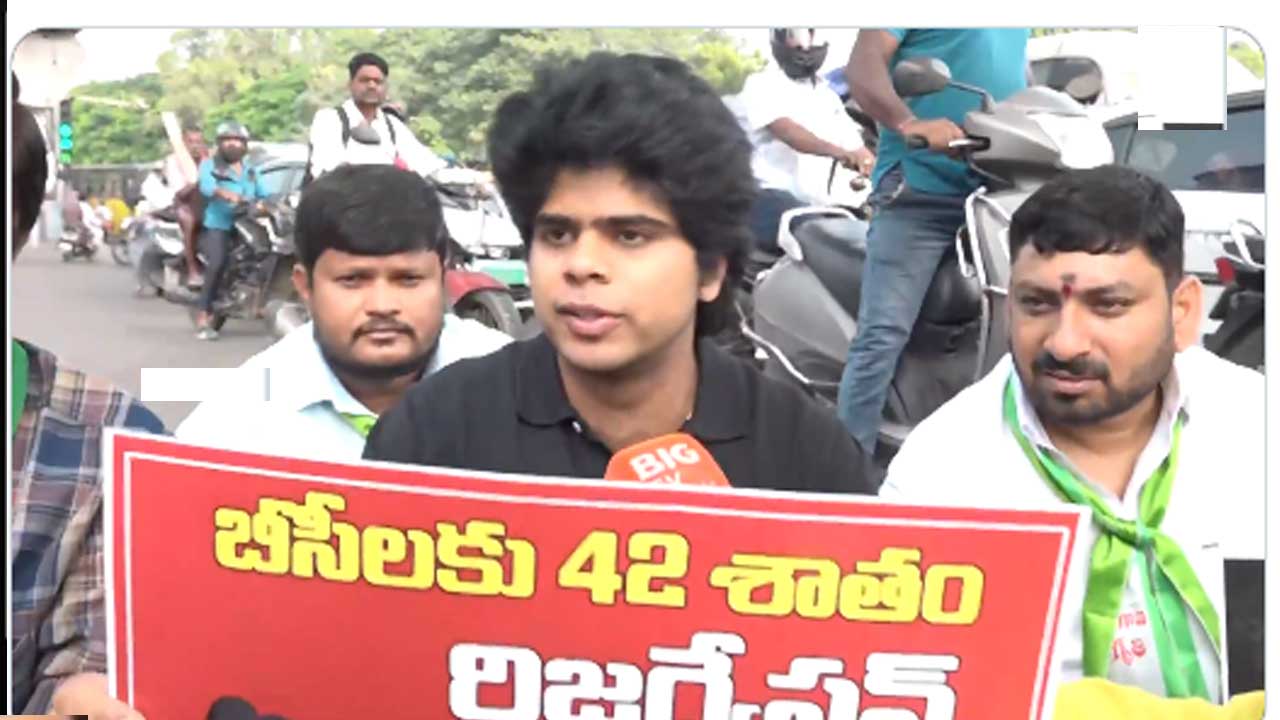 Kavitha’s Son| కేసీఆర్ కుటుంబం నుండి మరో వారసుడి పొలిటికల్ ఎంట్రీ? Kavitha’s Son| కేసీఆర్ కుటుంబం నుండి మరో వారసుడి పొలిటికల్ ఎంట్రీ?