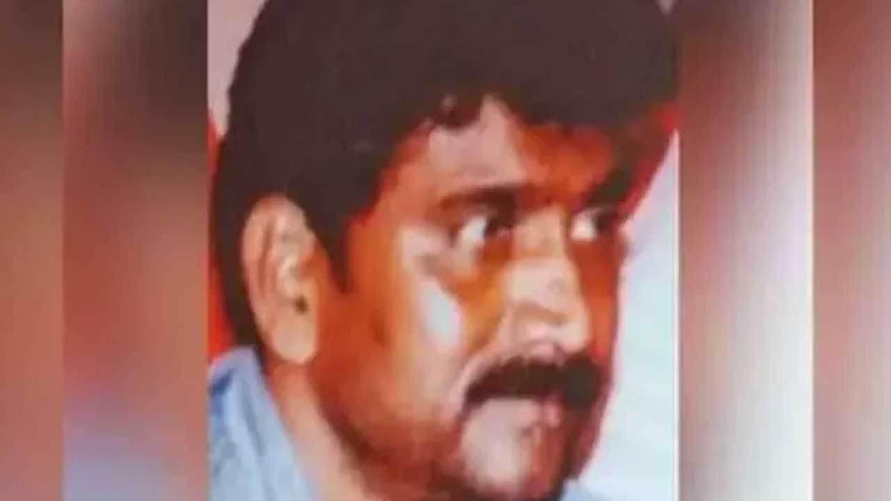 Maoist Leader Bandi Prakash| లొంగిపోయిన మావోయిస్టు కీలక నేత బండి ప్రకాశ్ Maoist Leader Bandi Prakash| లొంగిపోయిన మావోయిస్టు కీలక నేత బండి ప్రకాశ్
