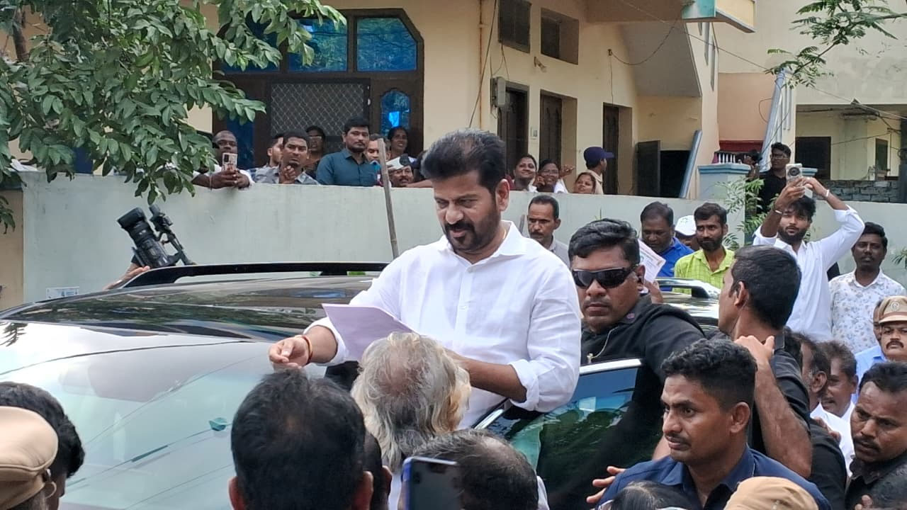 Revanth reddy visited warangal flood affected areas