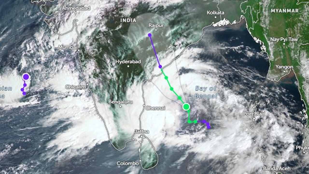 Cyclone Montha Effect | ‘మొంథా’ ఎఫెక్ట్.. రాష్ట్రంలో ఇవాళ, రేపు భారీ నుంచి అతి భారీ వర్షాలు..! Cyclone Montha Effect | ‘మొంథా’ ఎఫెక్ట్.. రాష్ట్రంలో ఇవాళ, రేపు భారీ నుంచి అతి భారీ వర్షాలు..!