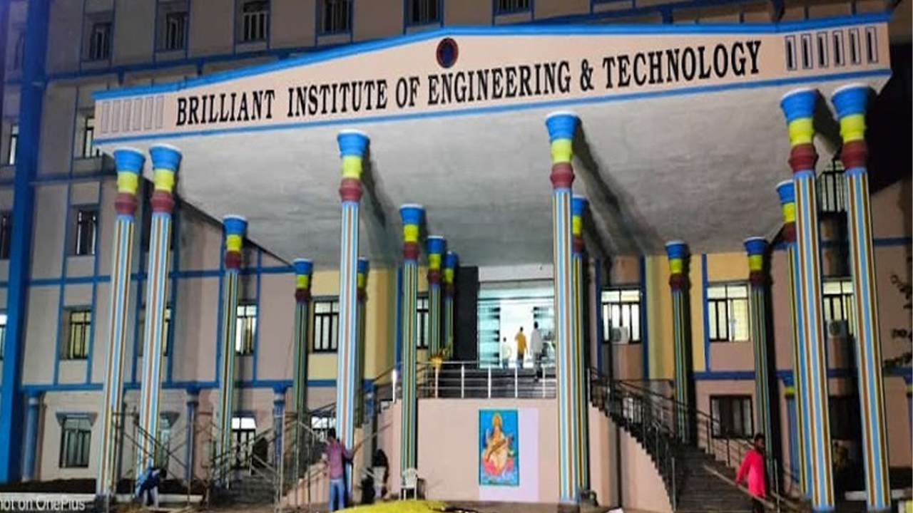 Brilliant Engineering College | బ్రిలియంట్ ఇంజనీరింగ్ కాలేజీలో కోటి నగదు దోపిడీ Brilliant Engineering College | బ్రిలియంట్ ఇంజనీరింగ్ కాలేజీలో కోటి నగదు దోపిడీ