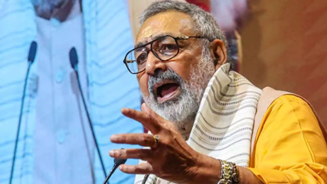 Giriraj Singh Controversy | నాకు వాళ్ల ఓట్లు అవసరం లేదు!.. కేంద్ర మంత్రి వివాదాస్పద వ్యాఖ్యలు Giriraj Singh Controversy | నాకు వాళ్ల ఓట్లు అవసరం లేదు!.. కేంద్ర మంత్రి వివాదాస్పద వ్యాఖ్యలు