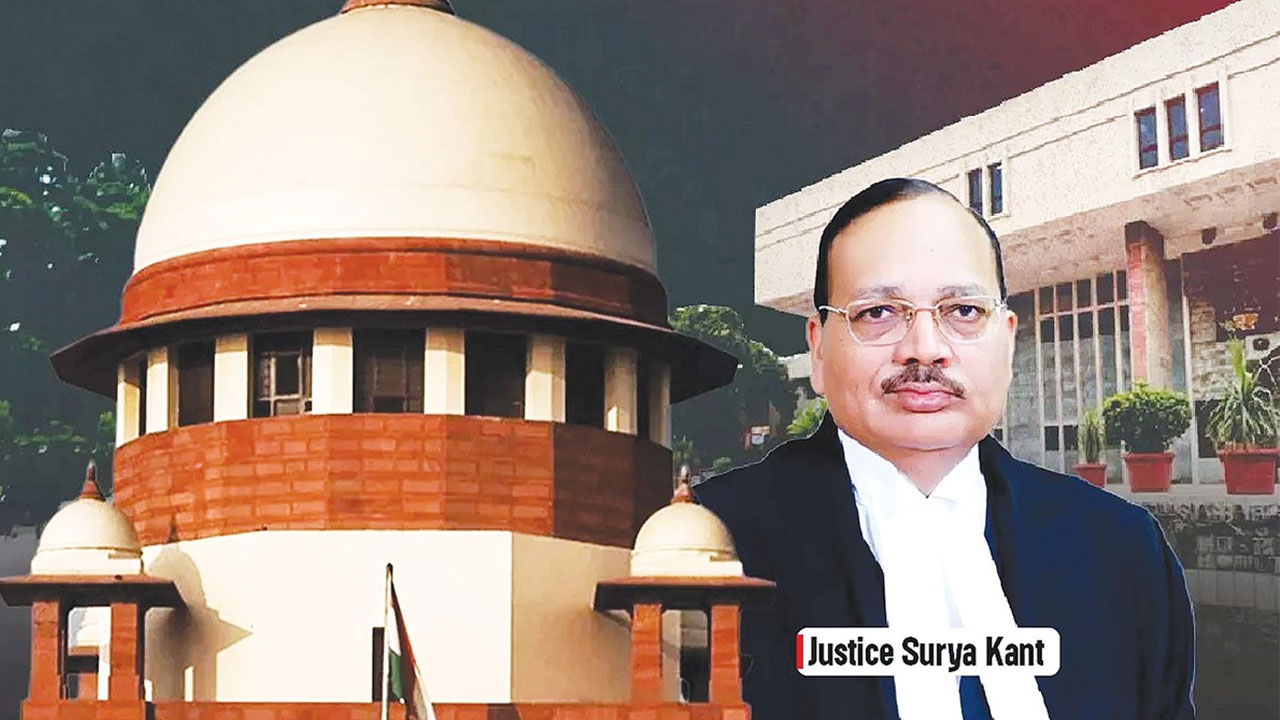 CJI Justice Surya Kant : సుప్రీంకోర్టు తదుపరి చీఫ్ జస్టిస్ గా సూర్యకాంత్..! CJI Justice Surya Kant : సుప్రీంకోర్టు తదుపరి చీఫ్ జస్టిస్ గా సూర్యకాంత్..!