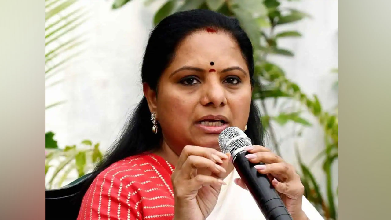Kavitha : జనాభిప్రాయం కోసమే..జనం బాట Kavitha : జనాభిప్రాయం కోసమే..జనం బాట