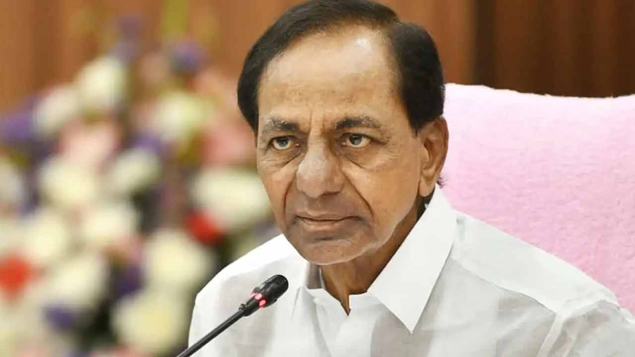 KCR | మరికాసేపట్లో హరీశ్రావు ఇంటికి కేసీఆర్.. బావ పార్థివదేహానికి నివాళులర్పించనున్న బీఆర్ఎస్ చీఫ్ KCR | మరికాసేపట్లో హరీశ్రావు ఇంటికి కేసీఆర్.. బావ పార్థివదేహానికి నివాళులర్పించనున్న బీఆర్ఎస్ చీఫ్