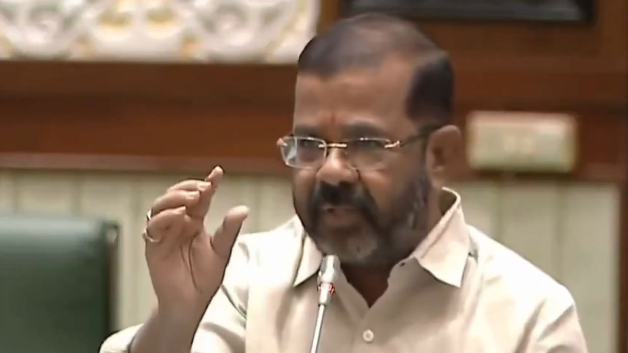 Naini Rajender Reddy : బీ ఆర్ ఎస్ కు ప్రతీది రాజకీయమే Naini Rajender Reddy : బీ ఆర్ ఎస్ కు ప్రతీది రాజకీయమే