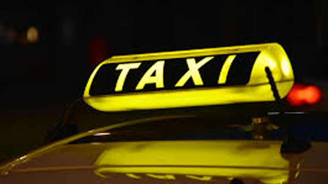Bharat Taxi | ఓలా, ఉబర్లు ఇక షెడ్డుకేనా!.. రోడ్లపైకి ‘భారత్ ట్యాక్సీ’ వస్తోంది Bharat Taxi | ఓలా, ఉబర్లు ఇక షెడ్డుకేనా!.. రోడ్లపైకి ‘భారత్ ట్యాక్సీ’ వస్తోంది