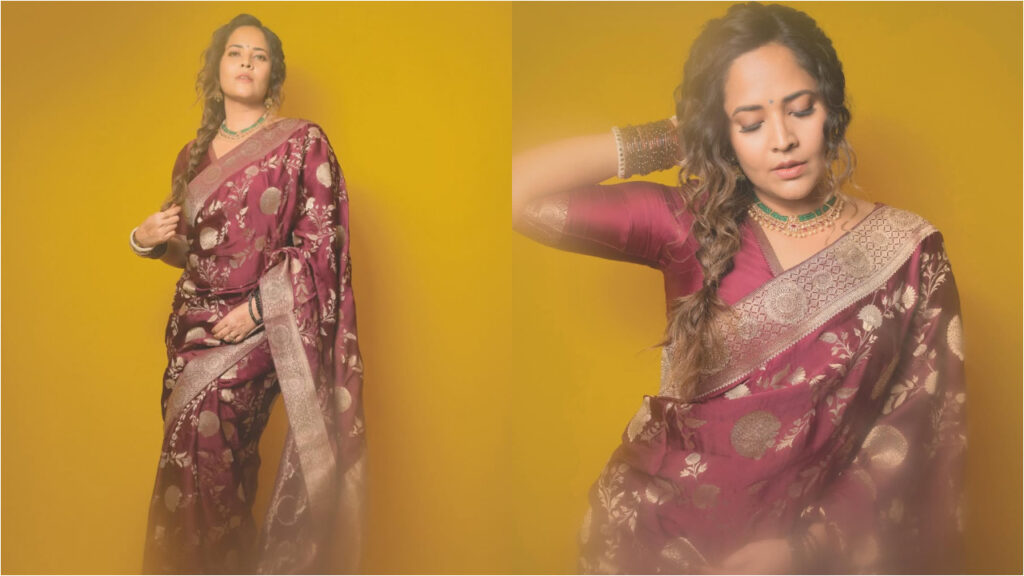 Anasuya Bharadwaj Stunning Photos in Maroon Saree