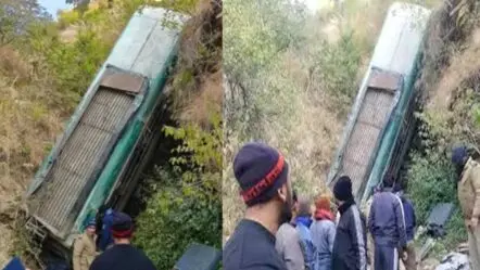 Uttarakhand bus accident| లోయలో పడిన బస్సు.. ఏడుగురి మృతి