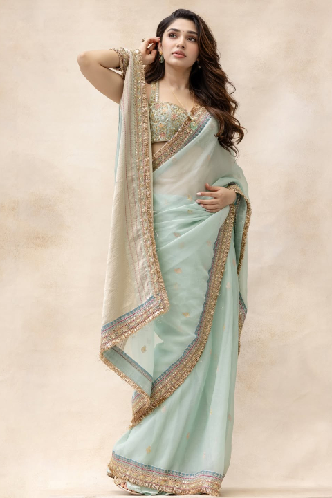 Krithi Shetty Serves Grace and Glam in Classy Saree