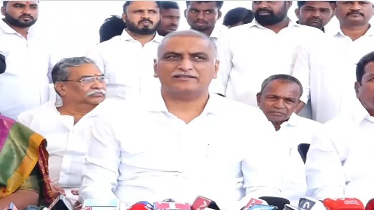 Harish Rao : పంచాయతీ ఎన్నికల ఫలితాలు సీఎం రేవంత్ రెడ్డికి చెంపపెట్టు