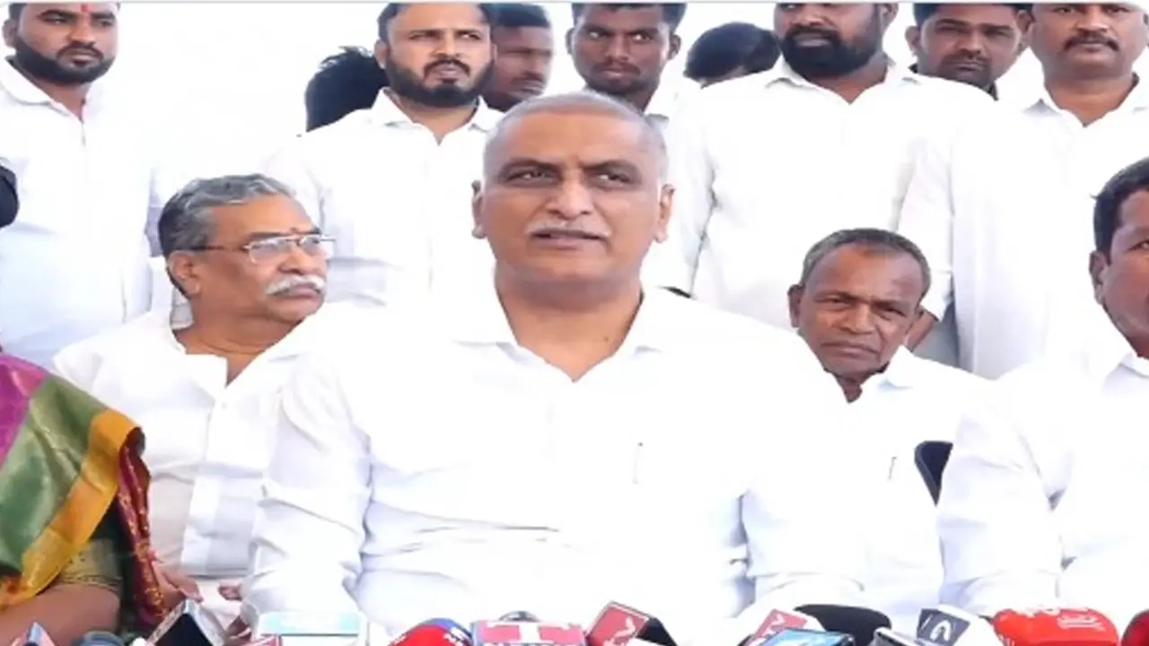 Harish Rao : పంచాయతీ ఎన్నికల ఫలితాలు సీఎం రేవంత్ రెడ్డికి చెంపపెట్టు